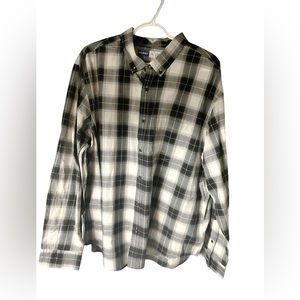 Brand new xxl plaid long sleeve shirt